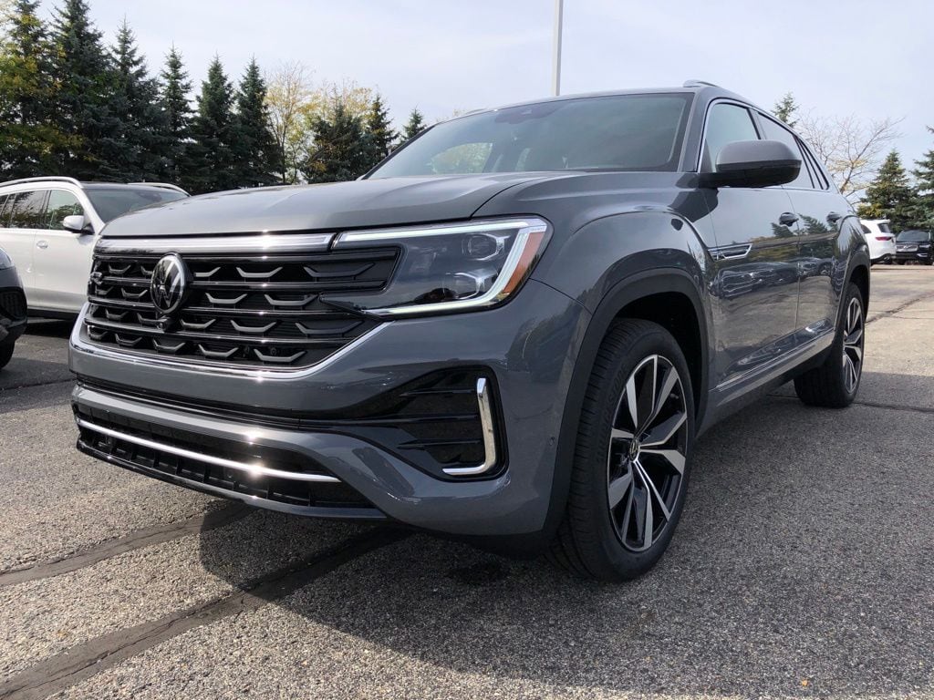 New 2026 Volkswagen Atlas Cross Sport 2.0T SEL Premium R-Line SUV
