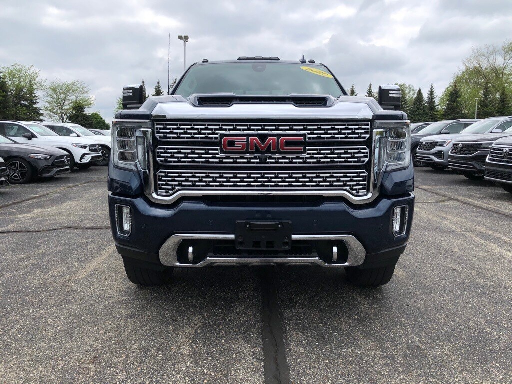 2020 Gmc Sierra Denali photo 2