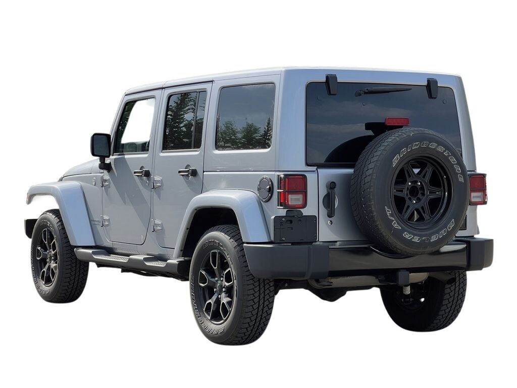 Used 2018 Jeep Wrangler JK Unlimited Sahara 4x4 SUV