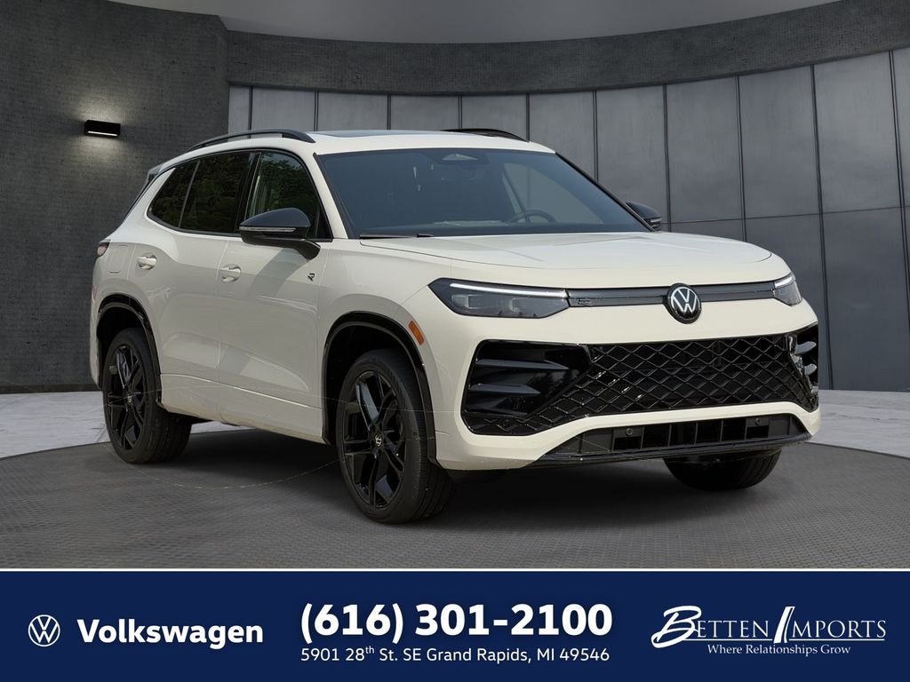 New 2026 Volkswagen Tiguan 2.0T SE R-Line Black SUV