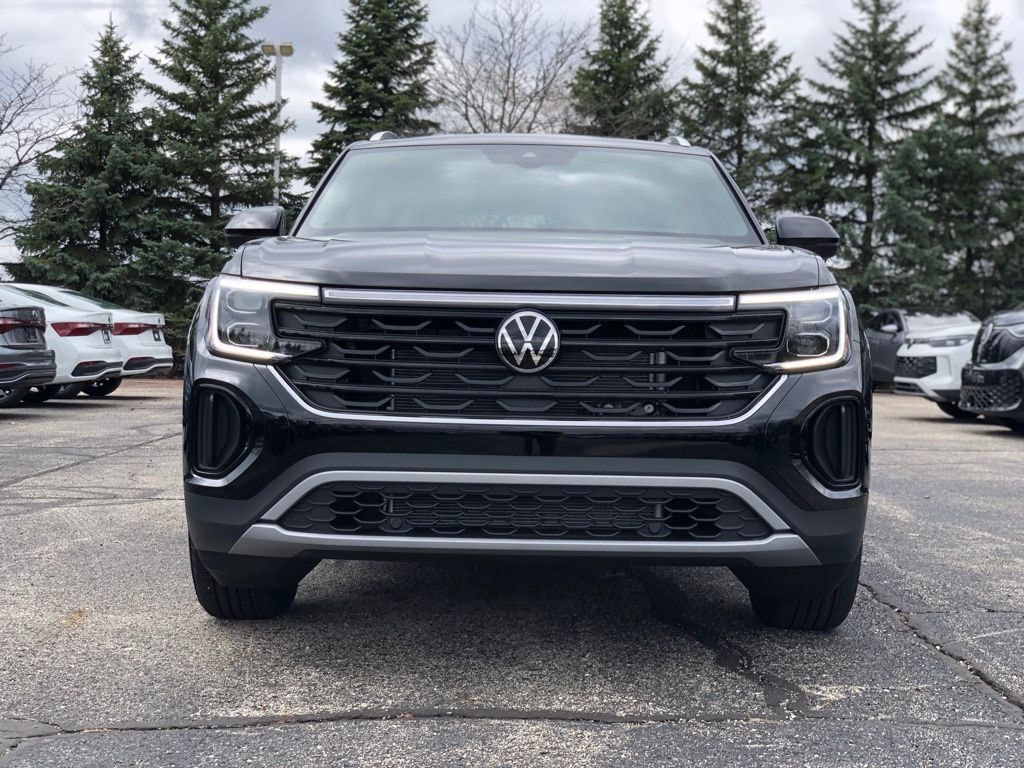 New 2026 Volkswagen Atlas Cross Sport 2.0T SE SUV