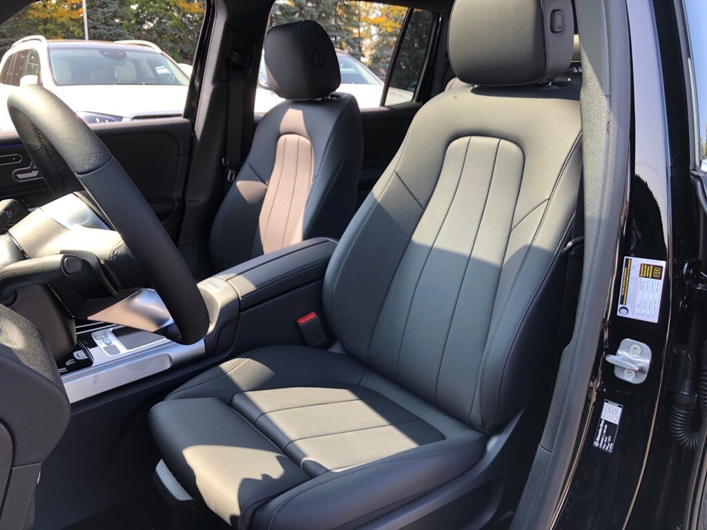 2026 Mercedes-Benz GLB GLB 250 - Photo 33