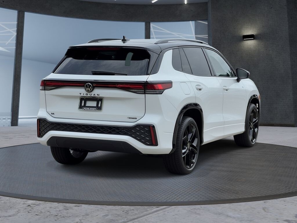 New 2026 Volkswagen Tiguan 2.0T SE R-Line Black SUV