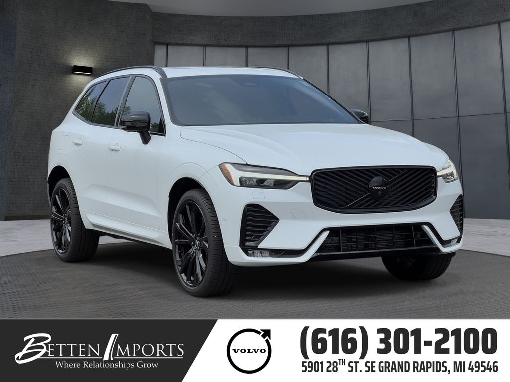New 2026 Volvo XC60 B5 Ultra Black Edition SUV
