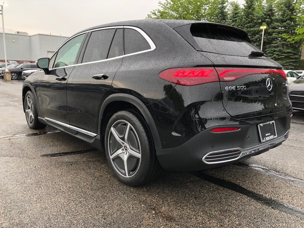 2023 Mercedes Benz 500 4MATIC photo 4