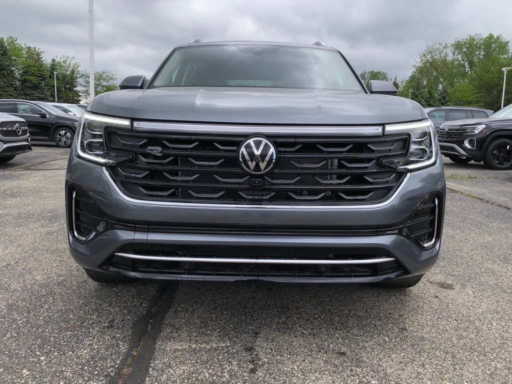 Used 2025 Volkswagen Atlas 2.0T SEL Premium R-Line SUV