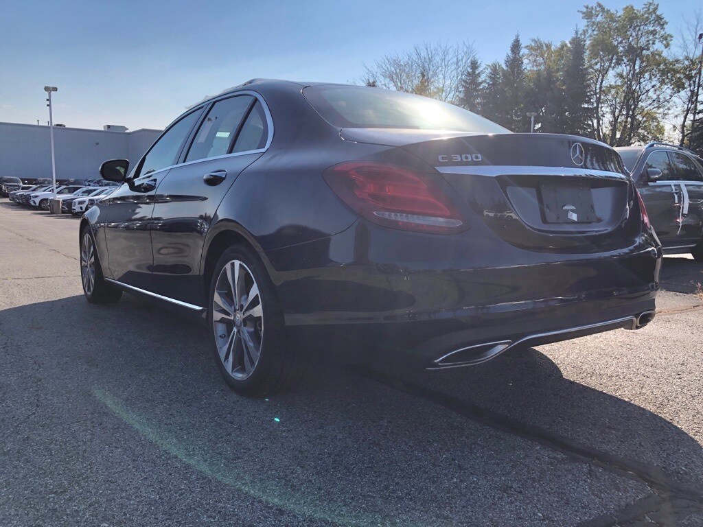 2015 Mercedes Benz C 300 4MATIC Sedan photo 4