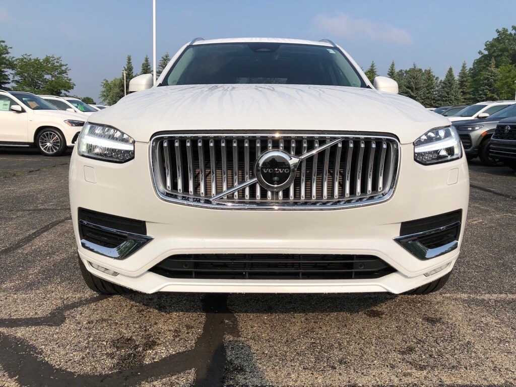 Used 2025 Volvo XC90 B6 Plus 7-Seater SUV