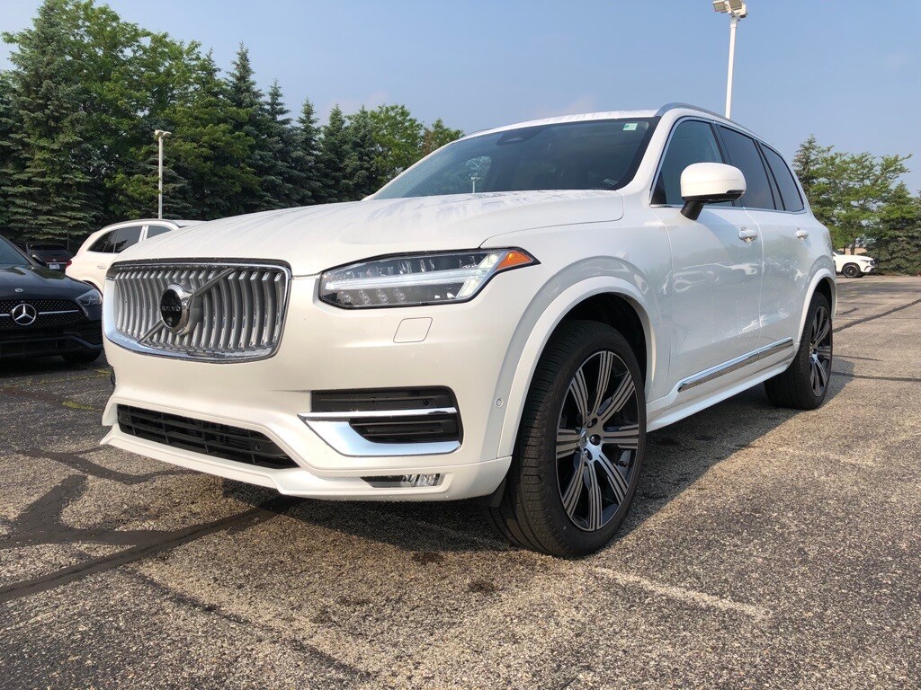 Used 2025 Volvo XC90 B6 Plus 7-Seater SUV