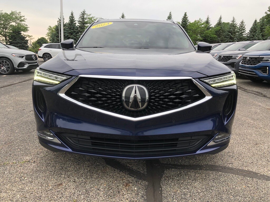 2023 Acura MDX SH-AWD Advance photo 2