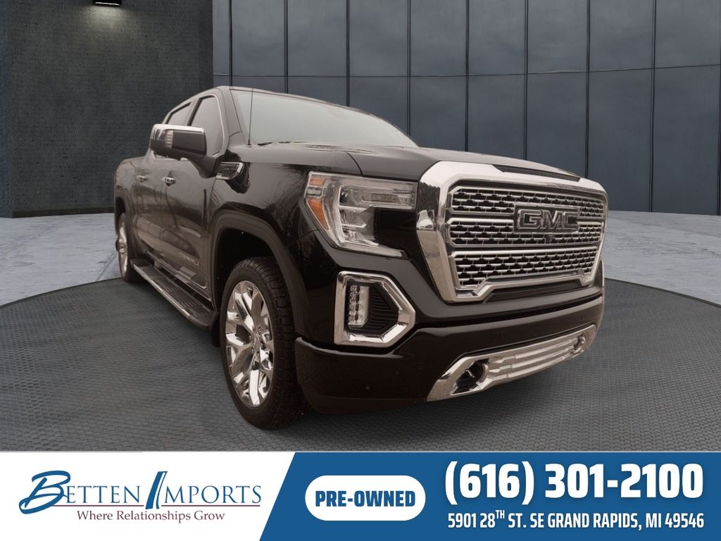 2020 GMC Sierra 4WD Crew Cab Short Box Denali's photo