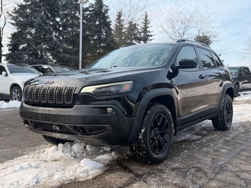 Used 2022 Jeep Cherokee Trailhawk SUV
