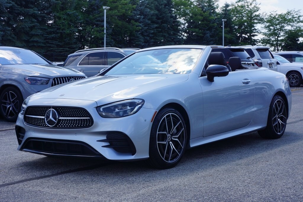 2022 Mercedes Benz E 450 photo 3