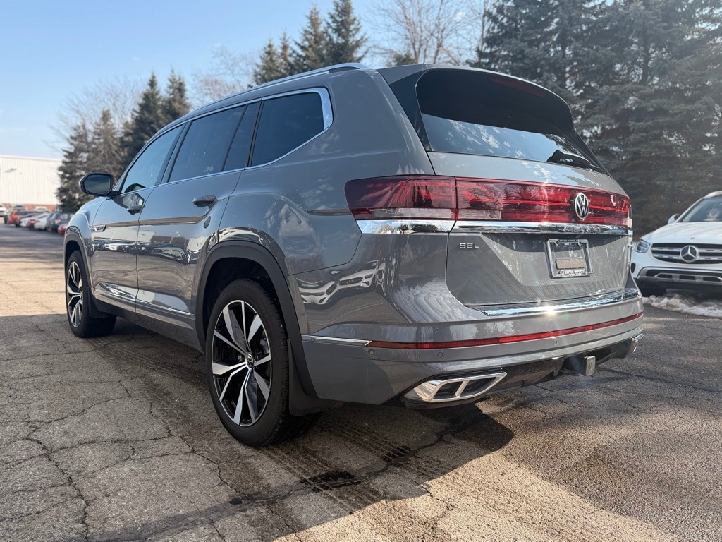 Used 2025 Volkswagen Atlas 2.0T SEL Premium R-Line SUV