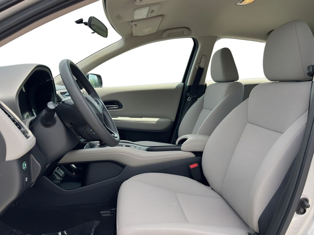 Used 2016 Honda HR-V LX AWD SUV