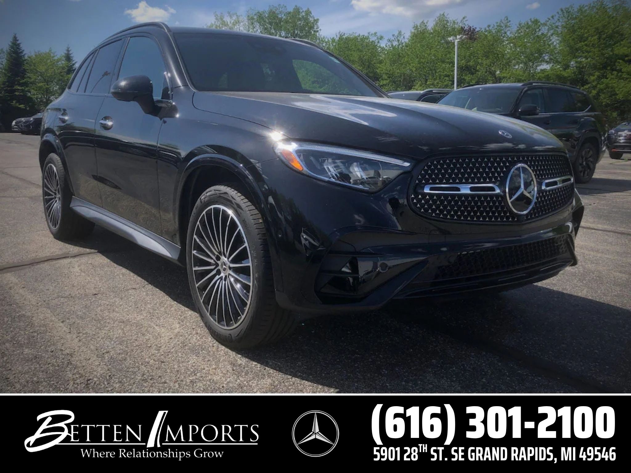 2025 Mercedes-Benz GLC 300 SUV 