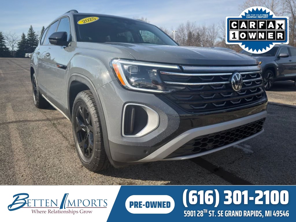 Used 2025 Volkswagen Atlas 2.0T Peak Edition SUV