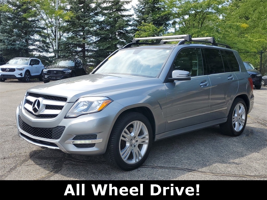 Used 2014 Mercedes-Benz GLK-Class GLK350 with VIN WDCGG8JBXEG208789 for sale in Grand Rapids, MI