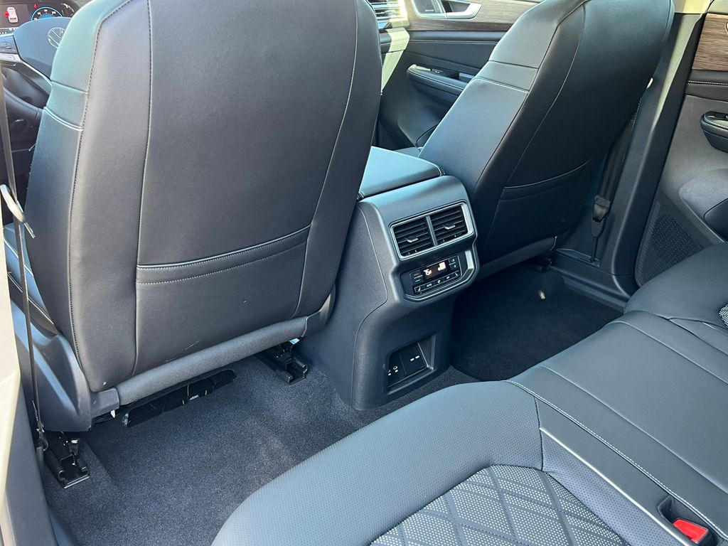 2025 Volkswagen Atlas SEL Premium R-Line - Photo 41