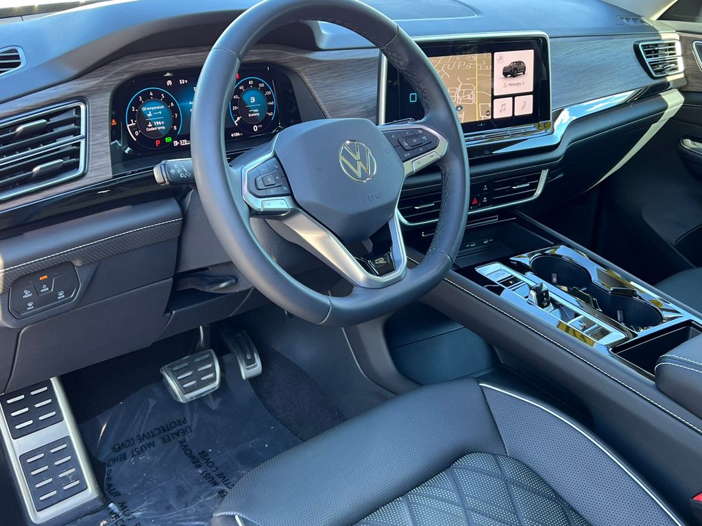 2025 Volkswagen Atlas SEL Premium R-Line - Photo 22