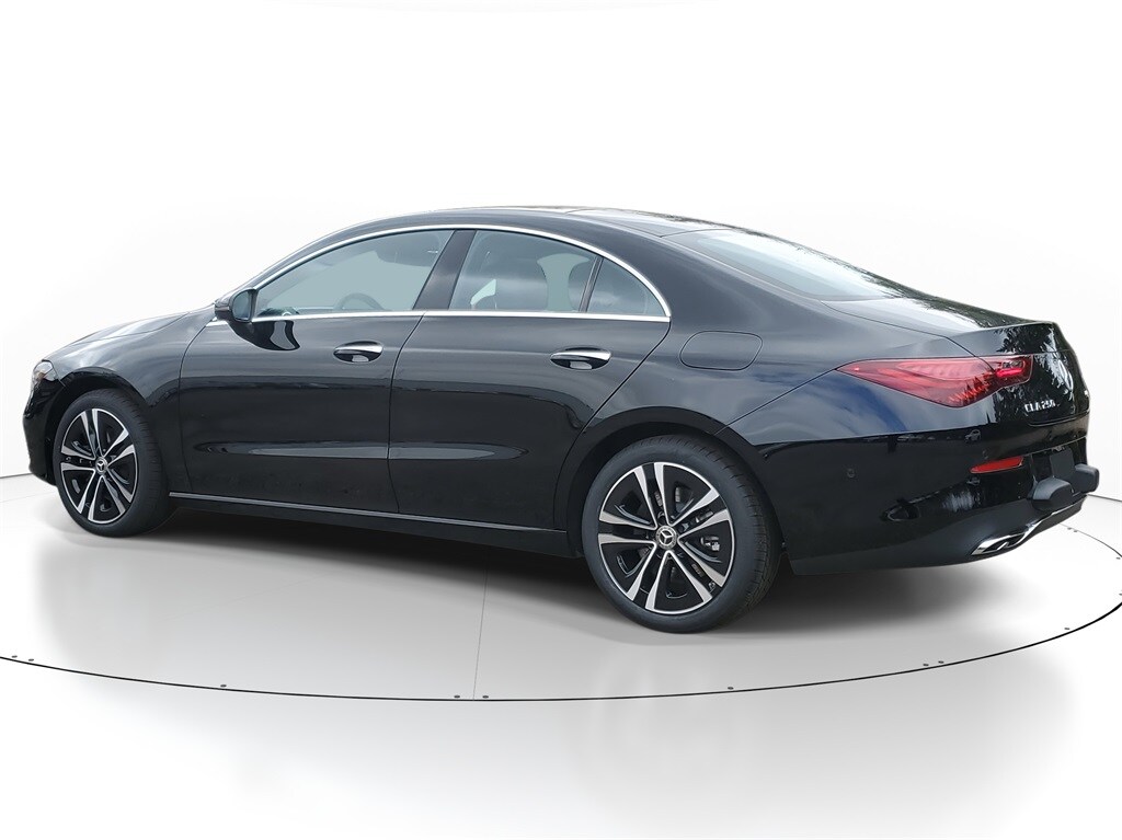 2025 Mercedes Benz CLA 250 4MATIC photo 3