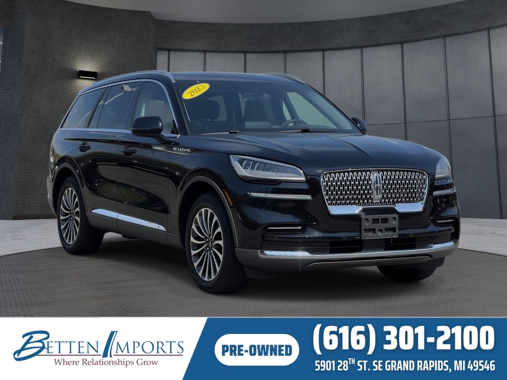 2023 Lincoln Aviator AWD's photo