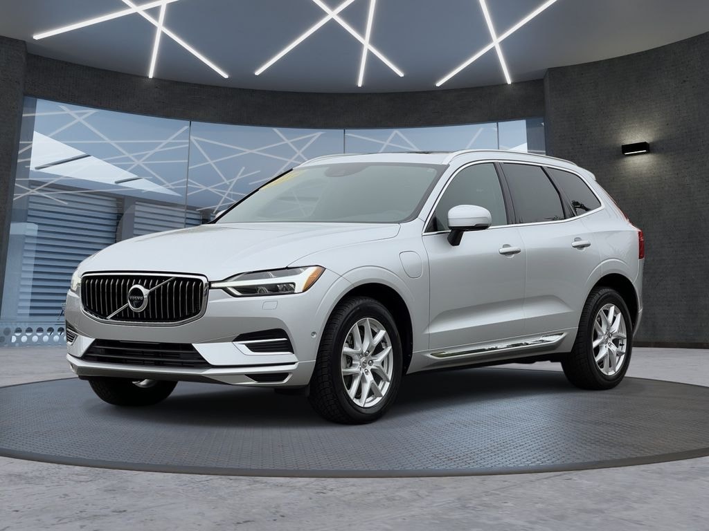 Used 2018 Volvo XC60 Hybrid T8 Inscription SUV