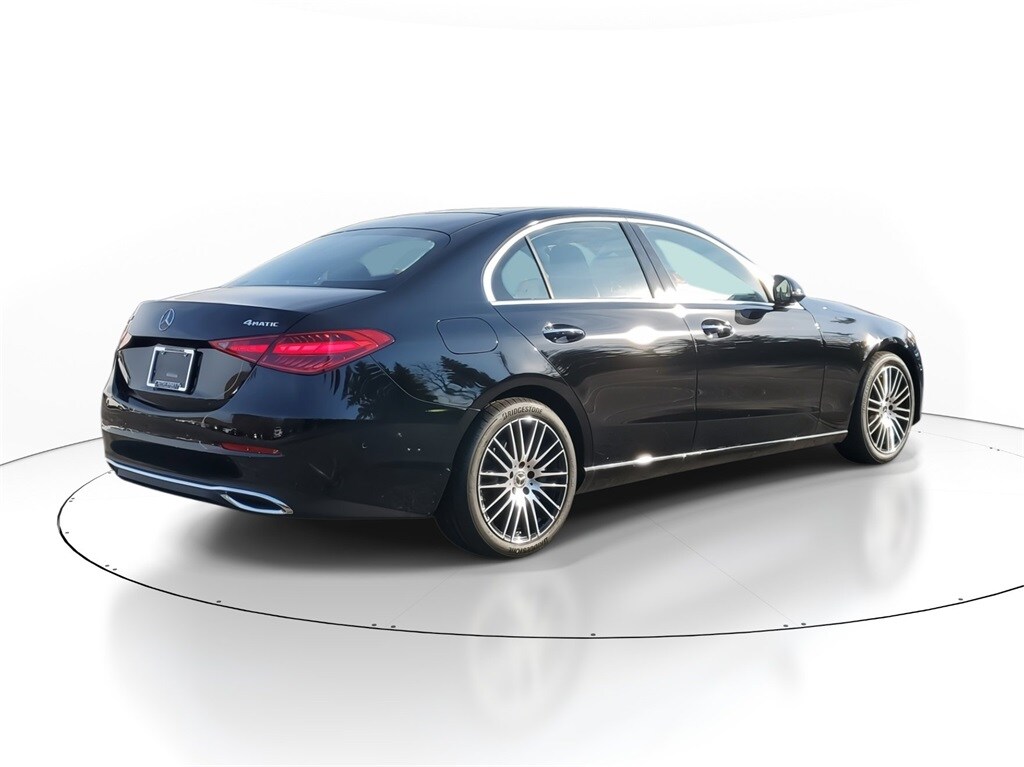 2025 Mercedes Benz C 300 photo 4