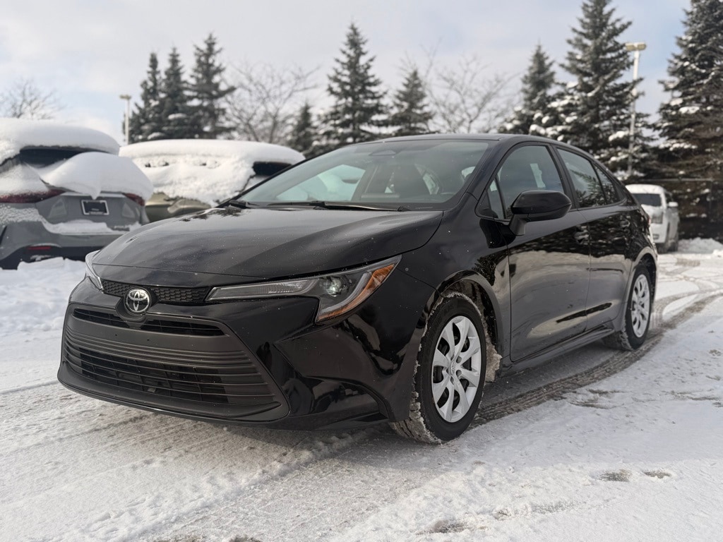 Used 2024 Toyota Corolla LE Sedan