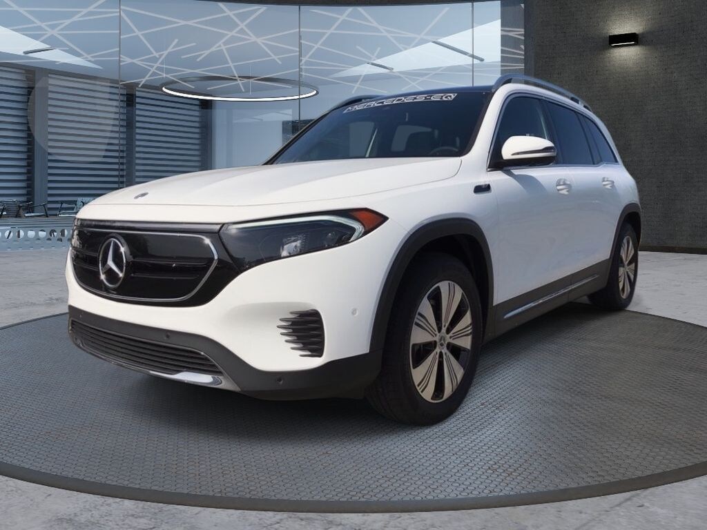New 2022 Mercedes-Benz EQB 300 4MATIC SUV