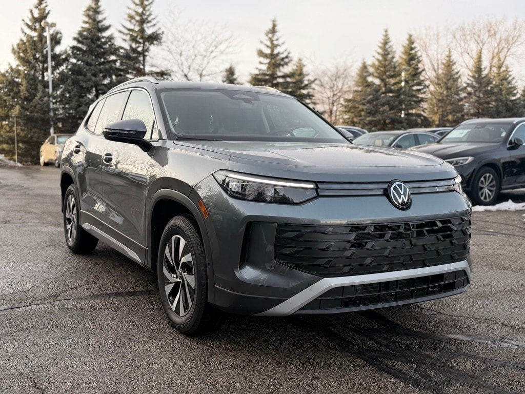 2026 Volkswagen Tiguan S's photo