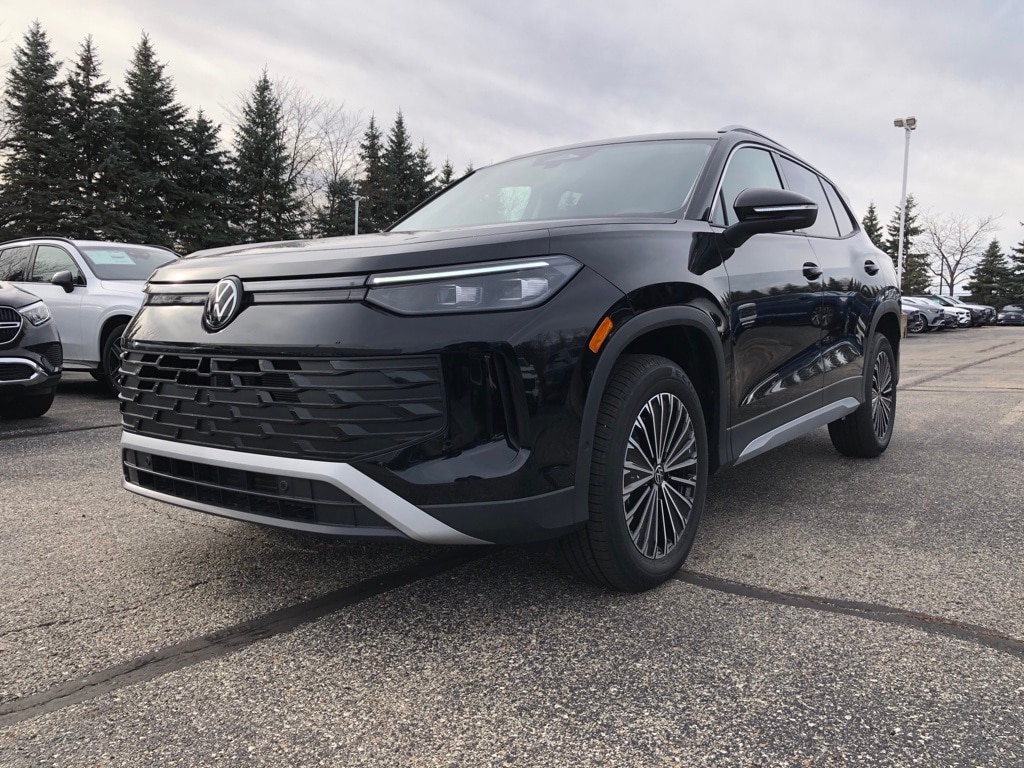 New 2025 Volkswagen Tiguan 2.0T S SUV