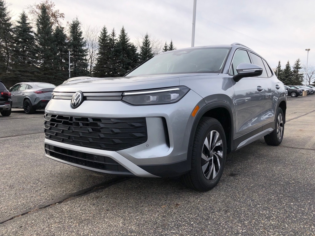 New 2026 Volkswagen Tiguan 2.0T S SUV