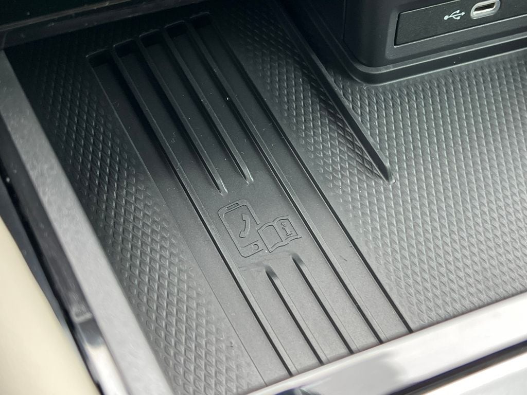2025 Volkswagen Atlas SEL Premium R-Line - Photo 30