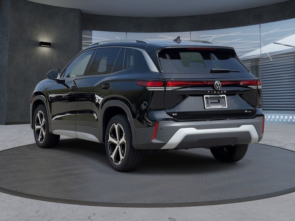New 2025 Volkswagen Tiguan 2.0T SE SUV