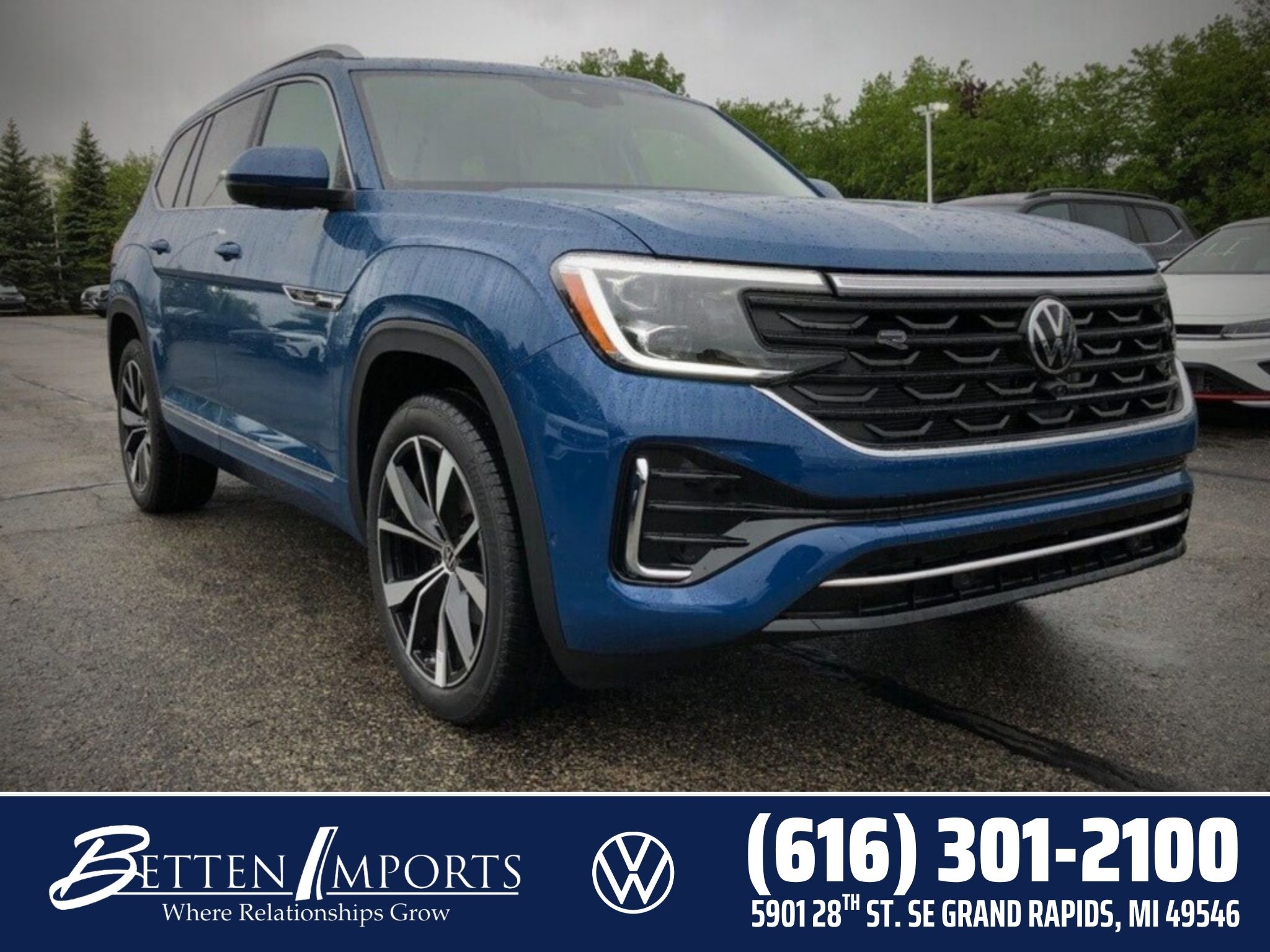 2025 Volkswagen Atlas 2.0T SEL Premium R-Line