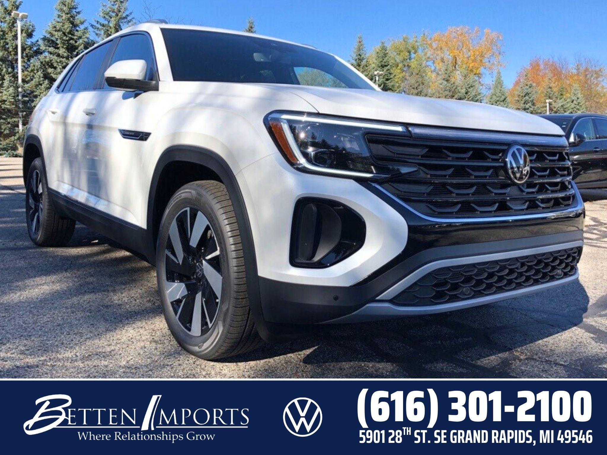 2026 Volkswagen Atlas Cross Sport SEL's photo