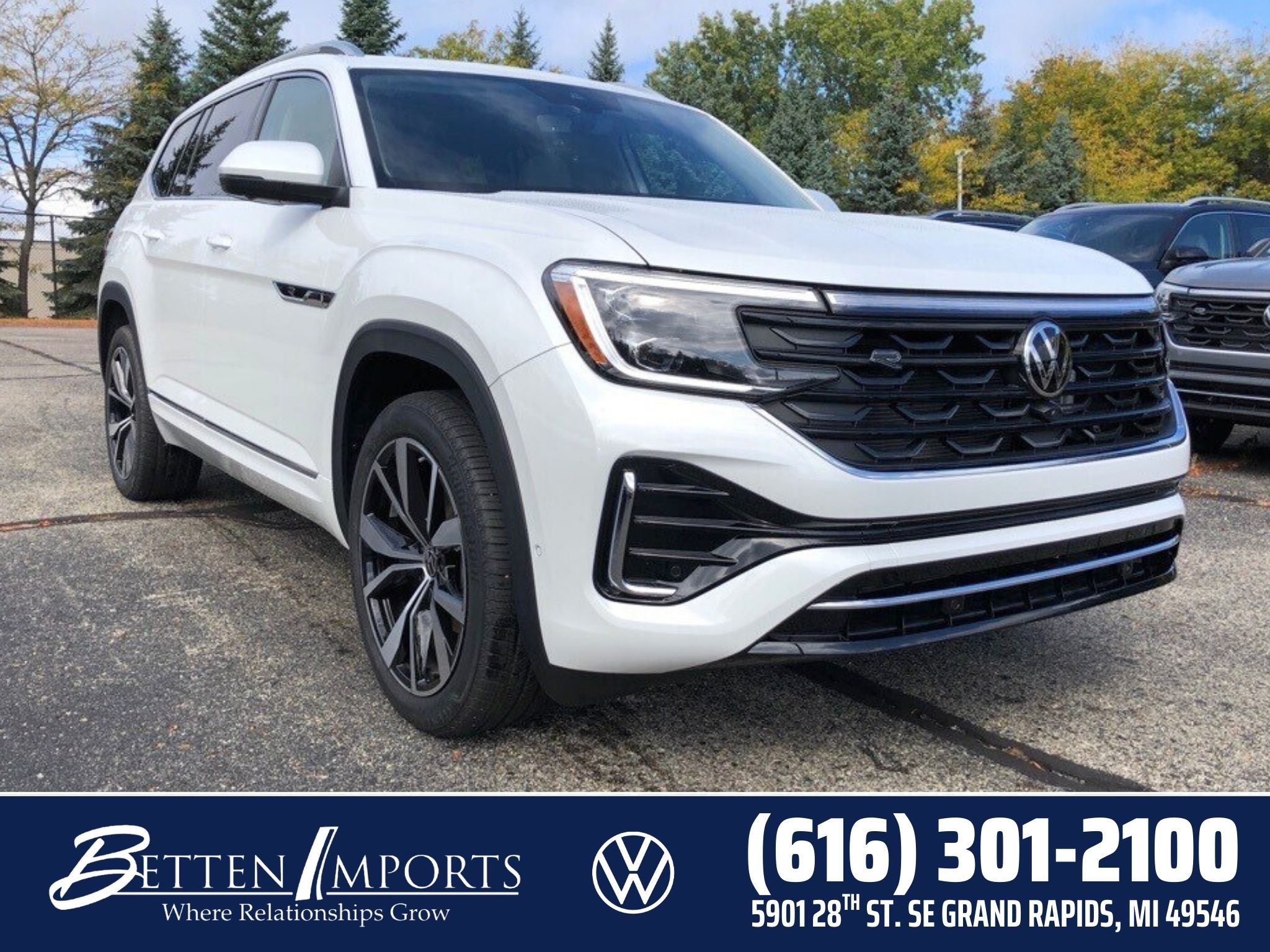 2025 Volkswagen Atlas SEL Premium R-Line's photo