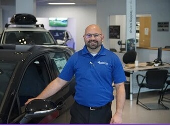 Staff member Brian Updike from ID_ba4d4e1de973