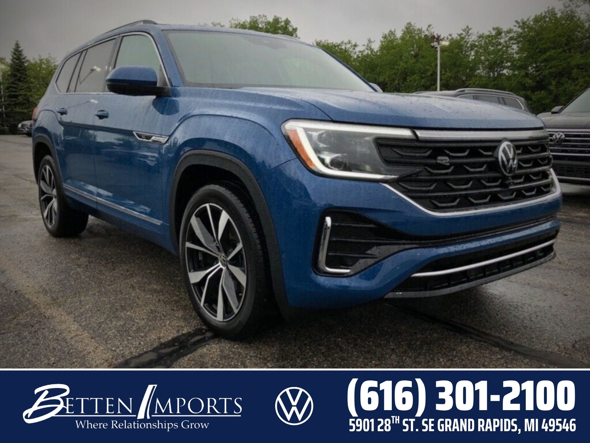 2025 Volkswagen Atlas 2.0T SEL Premium R-Line