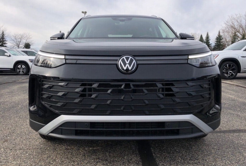 New 2025 Volkswagen Tiguan 2.0T S SUV