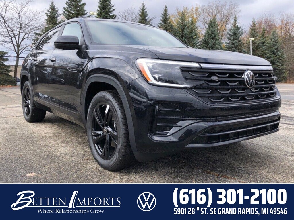 New 2026 Volkswagen Atlas Cross Sport 2.0T SEL R-Line Black SUV