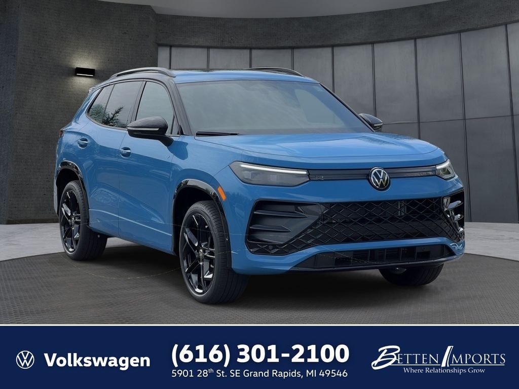 New 2026 Volkswagen Tiguan 2.0T SE R-Line Black SUV