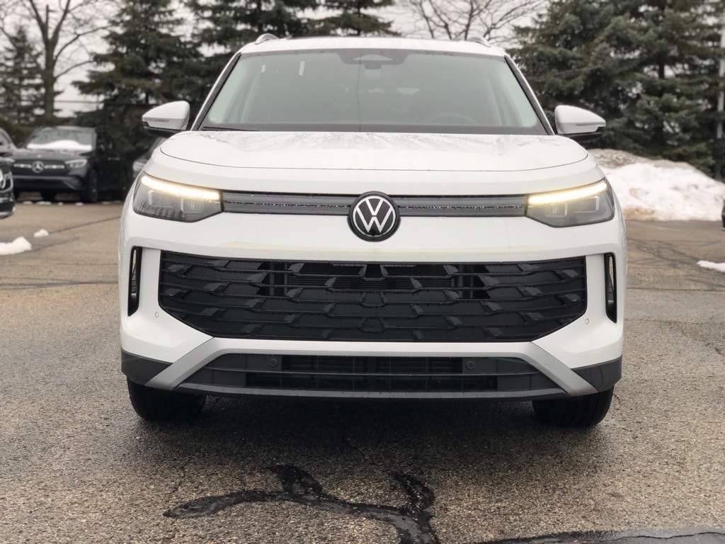 New 2026 Volkswagen Tiguan 2.0T SE SUV