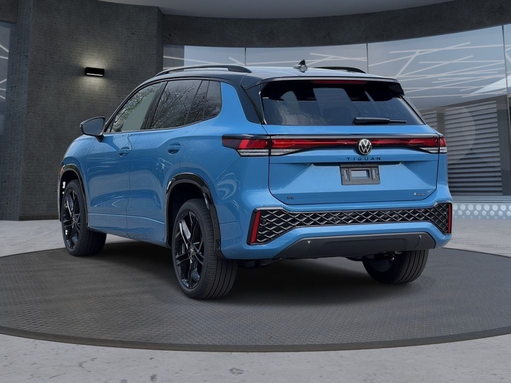 New 2026 Volkswagen Tiguan 2.0T SE R-Line Black SUV