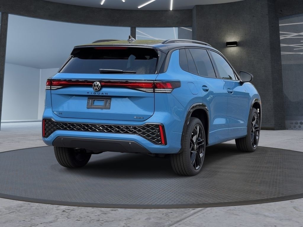 New 2026 Volkswagen Tiguan 2.0T SE R-Line Black SUV