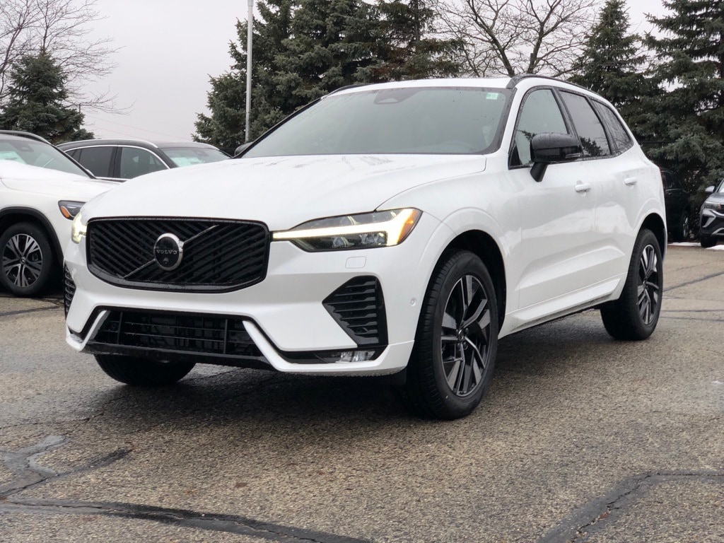 New 2026 Volvo XC60 B5 Plus SUV