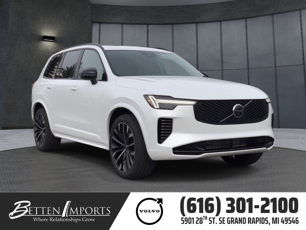 2026 Volvo XC90 T8 Recharge Ultra Dark 6-Seater 4WD's photo