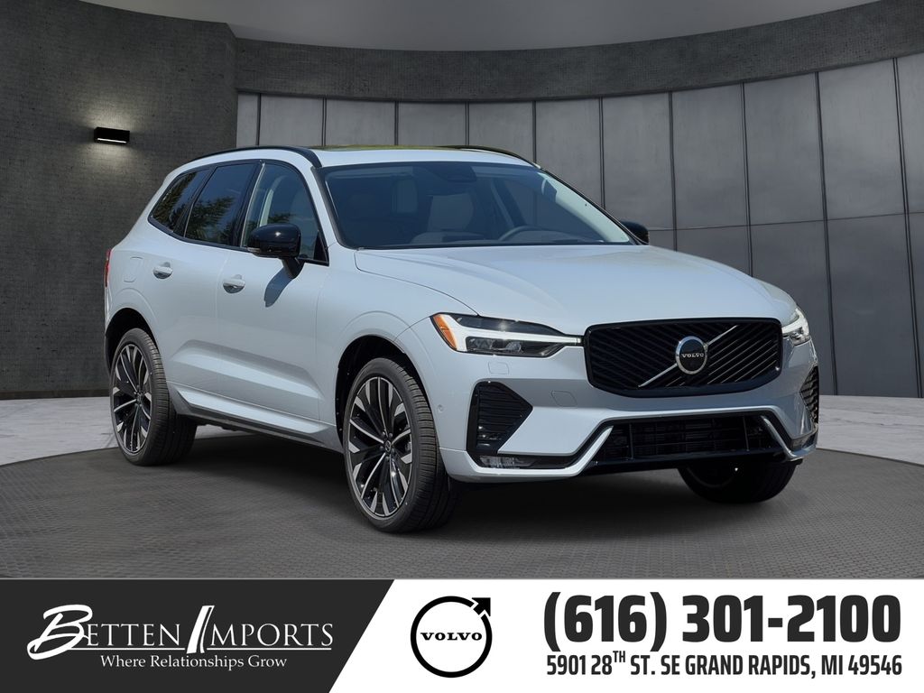 2026 Volvo XC60 B5 Ultra Dark AWD's photo