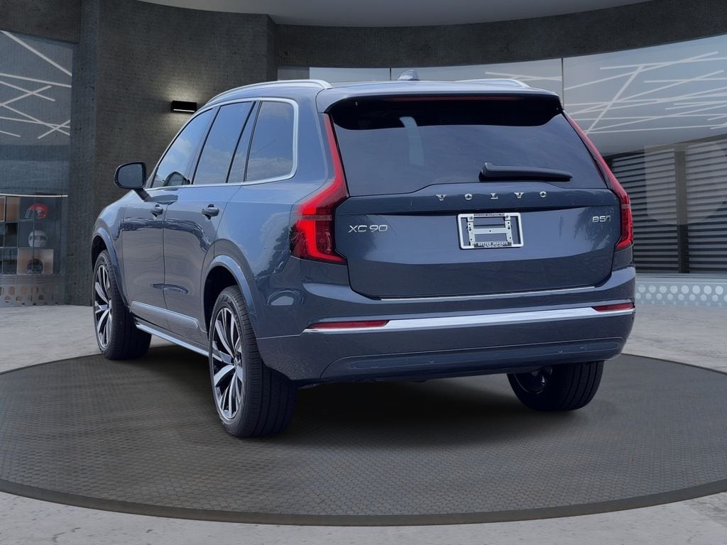 New 2026 Volvo XC90 B5 Core SUV